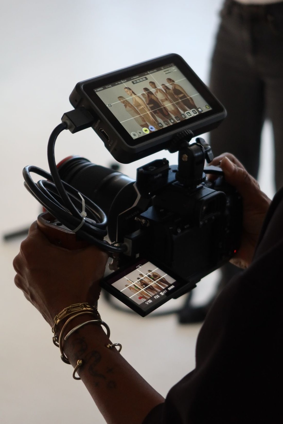 ÖNER full-cycle production on set